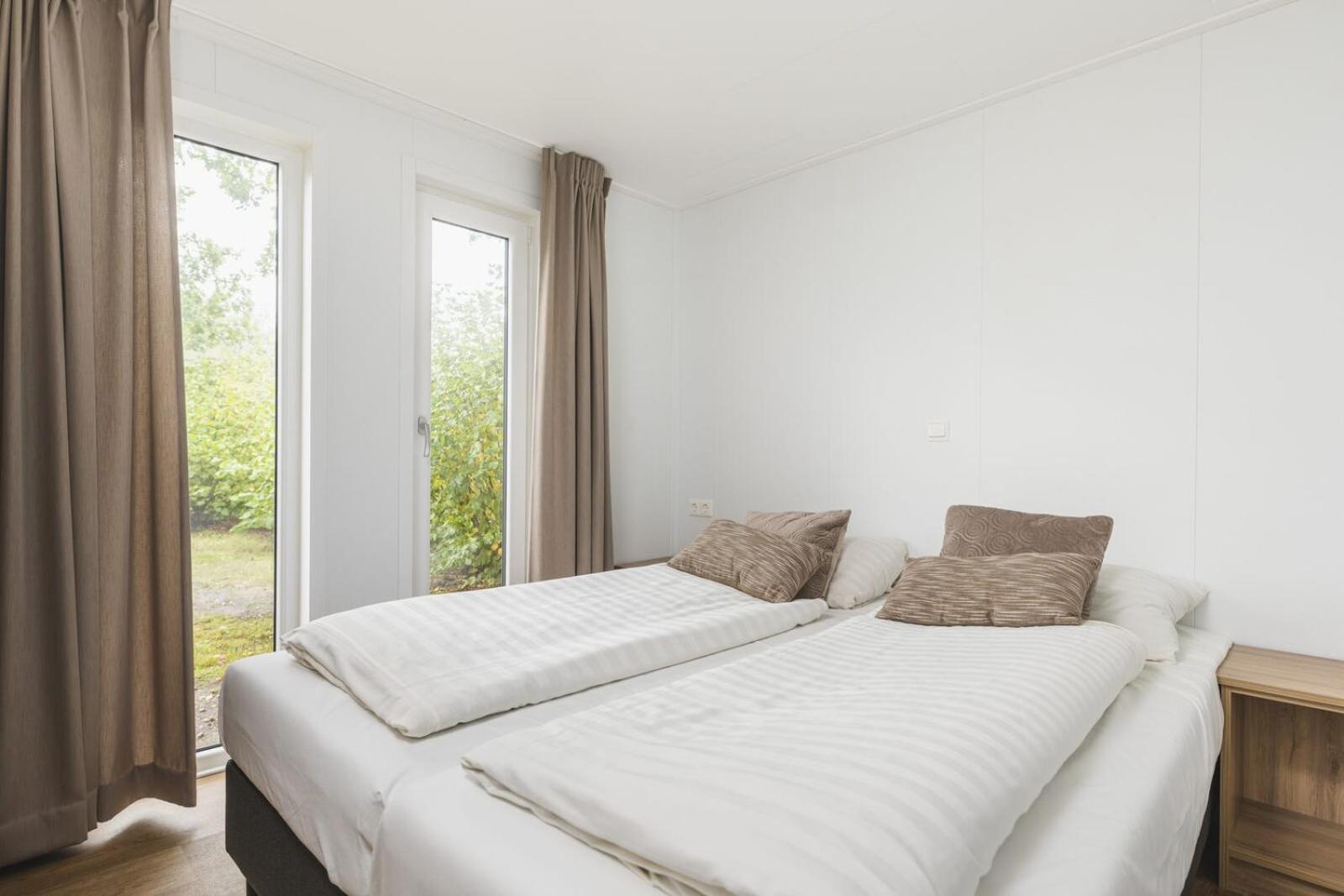 Holiday Home,1602350480:JPEG