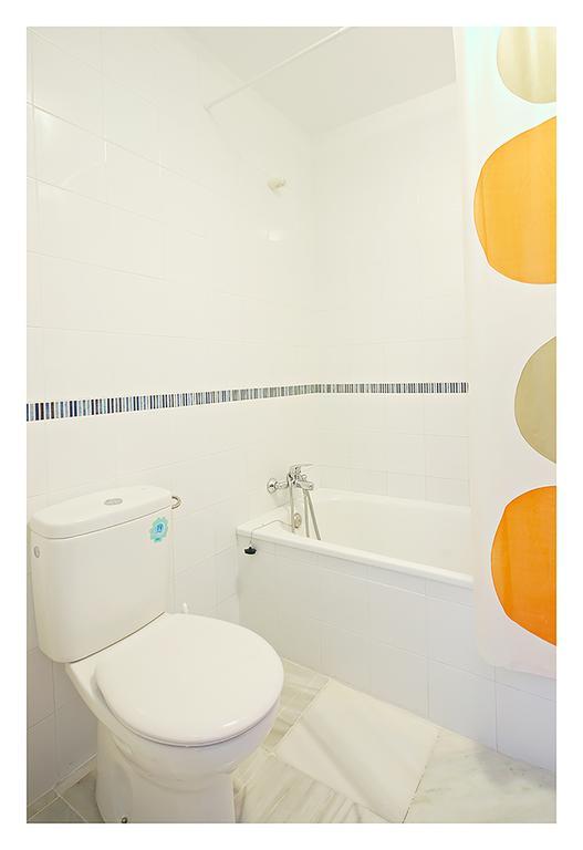 Three-Bedroom Townhouse,186543297:JPEG